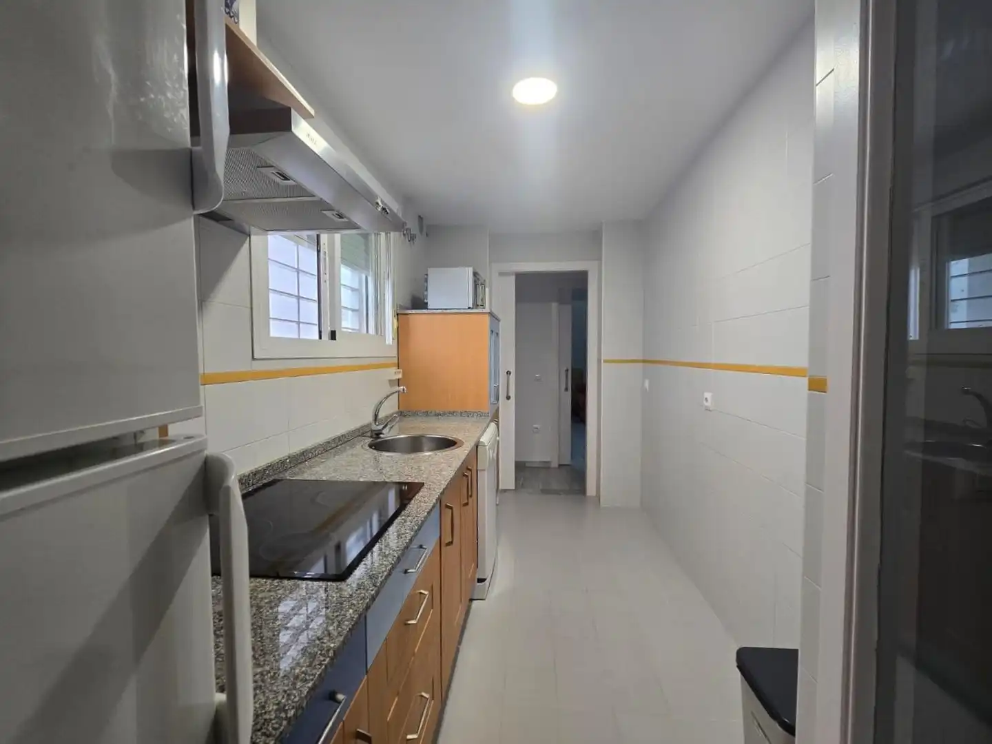 Cuina de Planta baixa de lloguer en Jerez de la Frontera amb Aire condicionat, Terrassa i Moblat