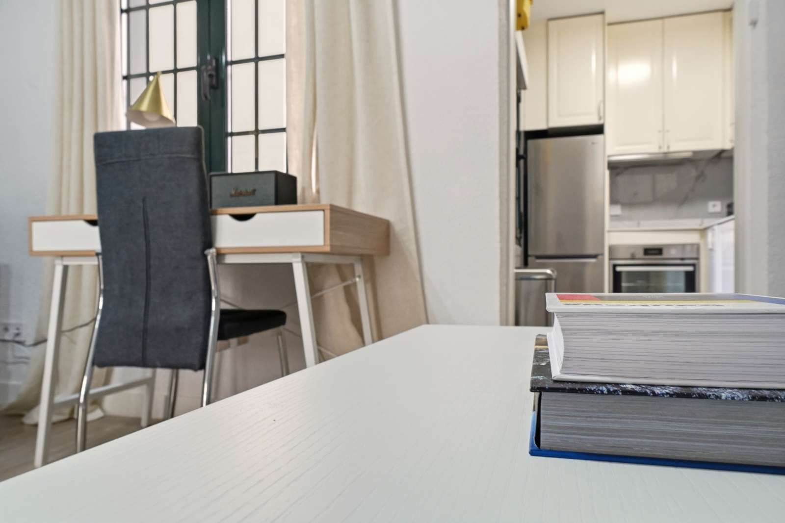 Dormitori de Apartament per a compartir en  Madrid Capital amb Aire condicionat, Calefacció i Terrassa