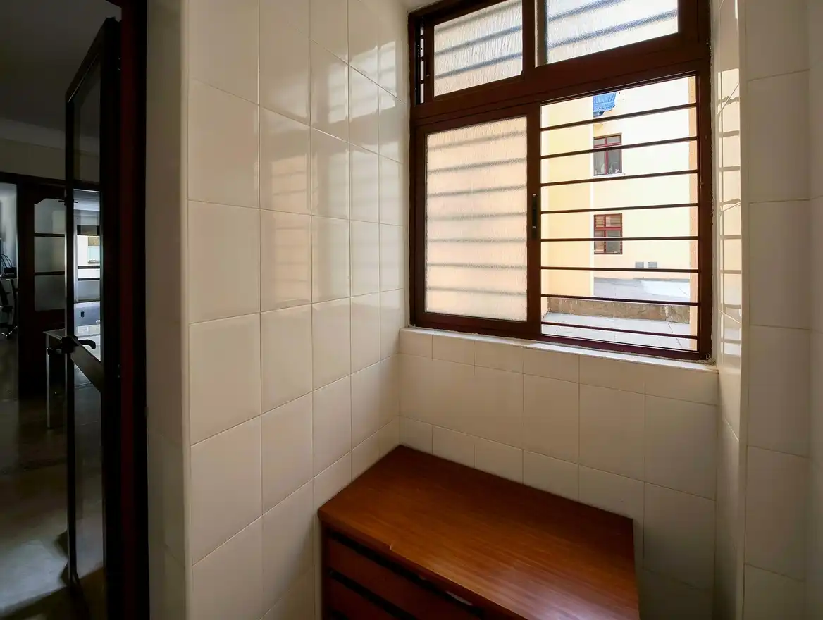 Bany de Pis en venda en Las Palmas de Gran Canaria amb Traster i Piscina comunitària