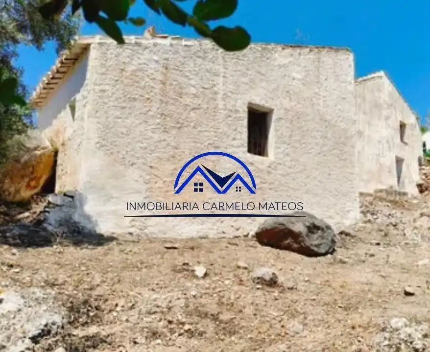 Land for sale in Comares