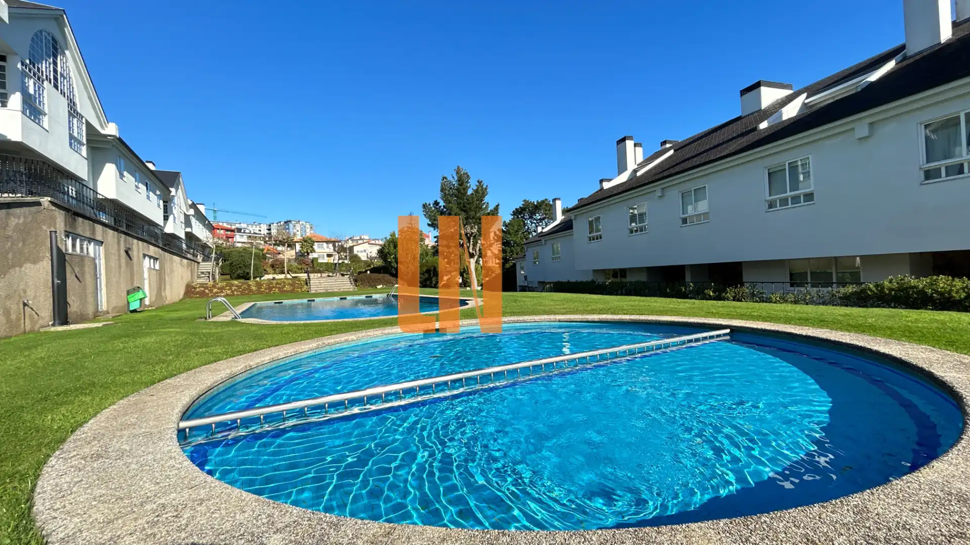Casa a schiera con piscina in vendita a Calle Victoria Kent 1, imagen 8