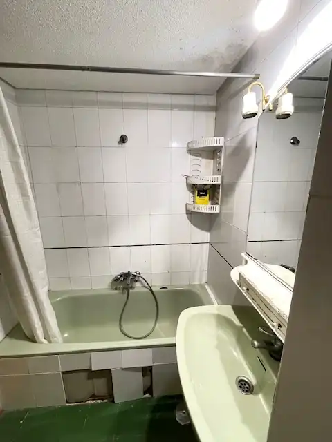 Bany de Pis en venda en Valladolid amb Calefacció, Jardí privat i Parquet