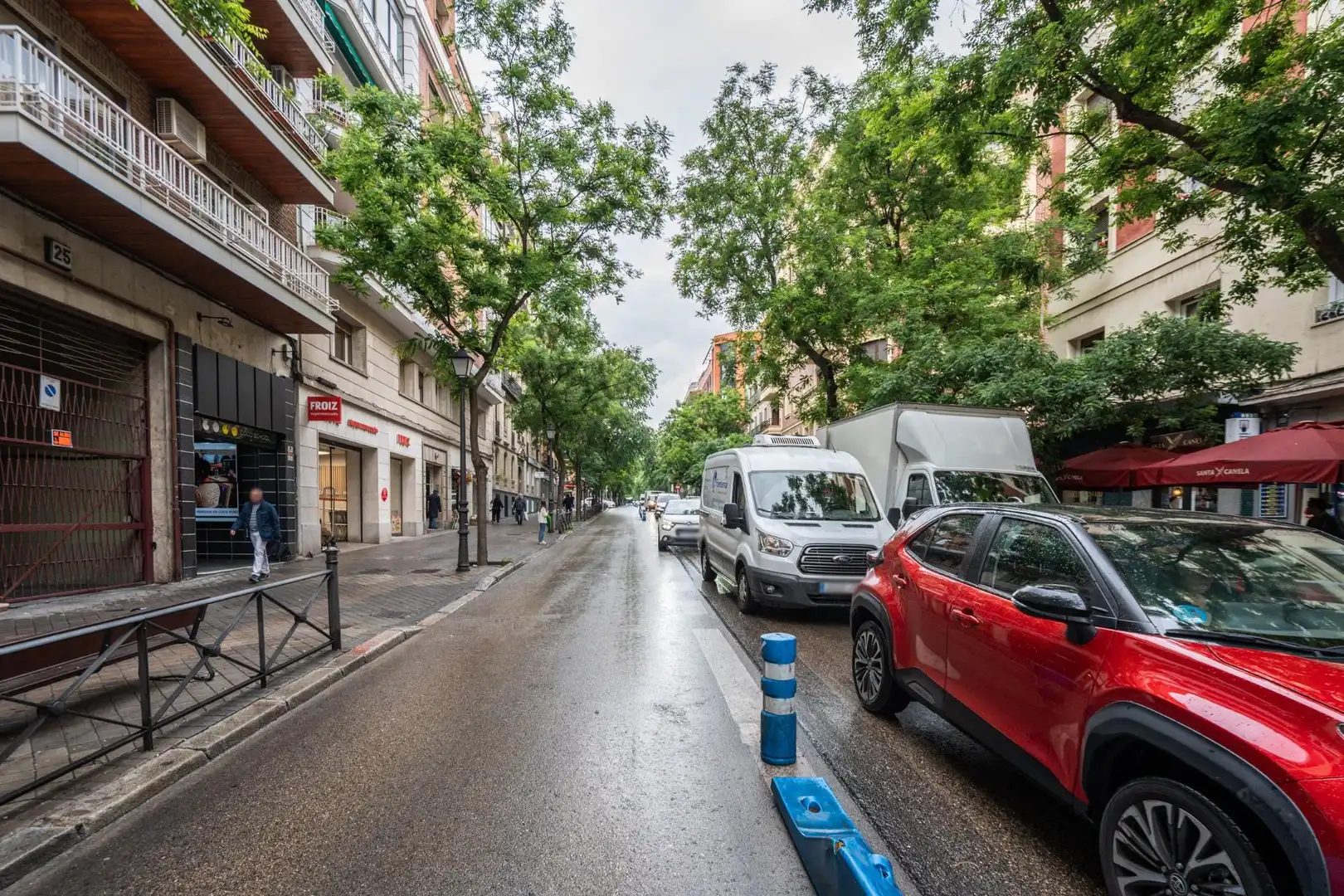Außenansicht von Wohnung zur Miete in Madrid mit Klimaanlage, Heizung und Terrasse