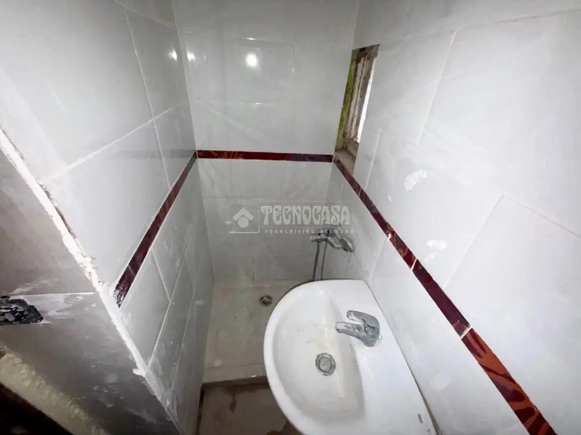 Badezimmer von Wohnung zum Verkauf in Santander