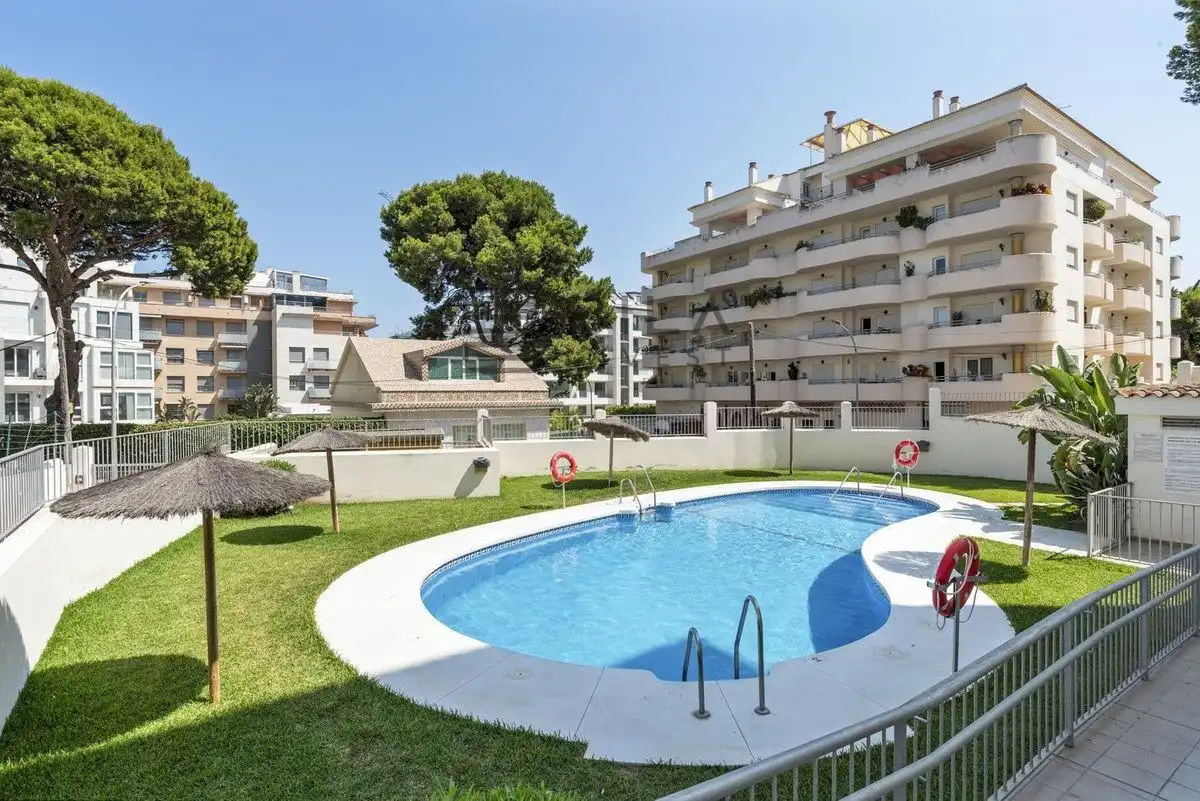 Àtic amb piscina en venda a del Mar