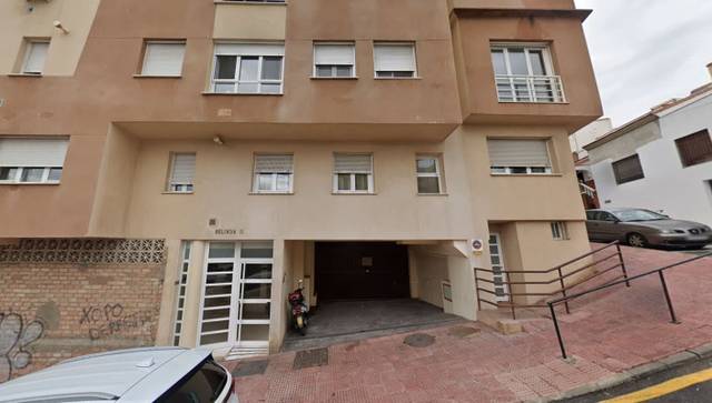 Garaje en Venta en Ctra Almería en El Palo