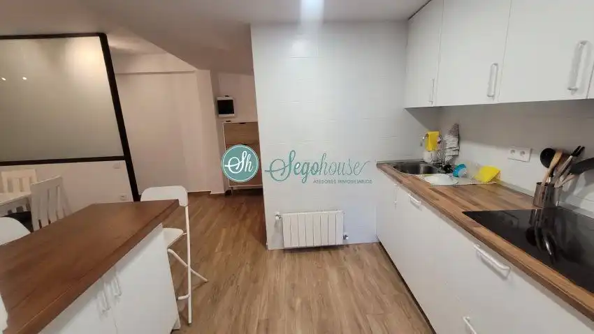 Cocina de Piso de alquiler en Segovia con Calefacción, Terraza y Amueblado