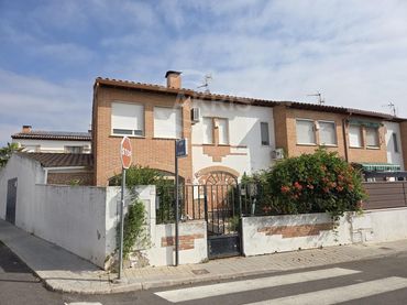 Xalet en venda a Calle Góngora