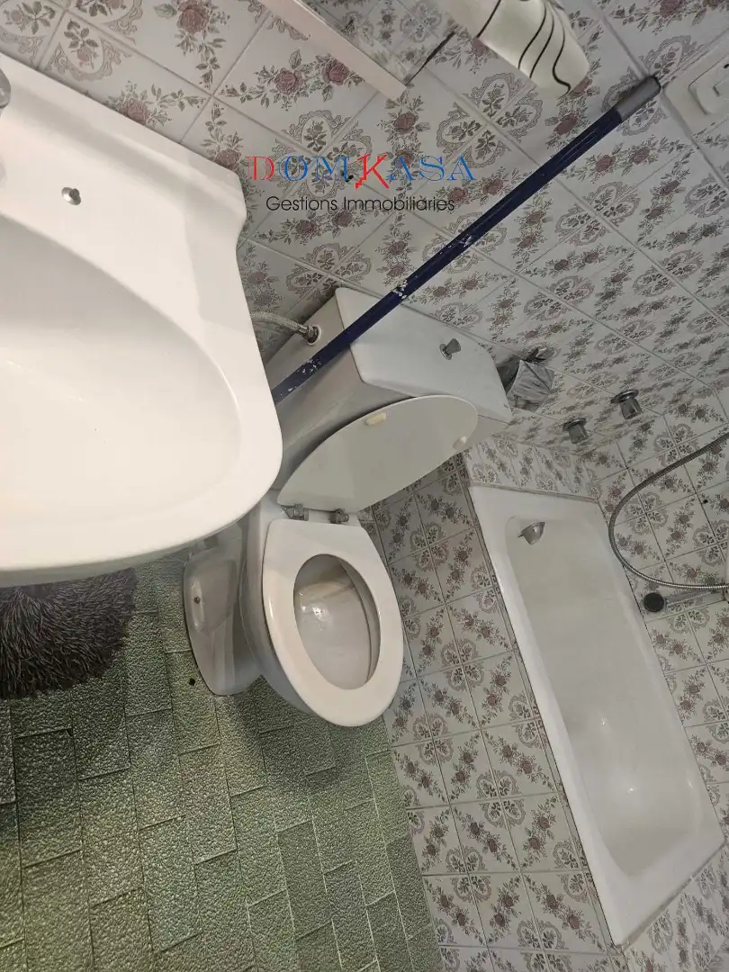 Bany de Pis de lloguer en Tortosa amb Moblat