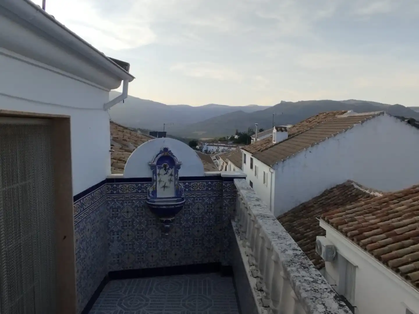 Vista exterior de Casa o xalet en venda en Carcabuey amb Terrassa i Balcó