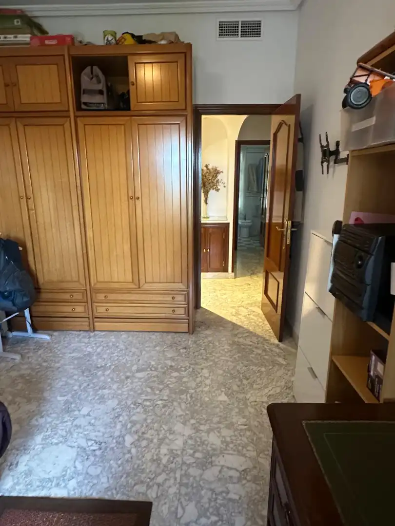 Houses for sale in Poniente-Norte - Miralbaida - Parque Azahara