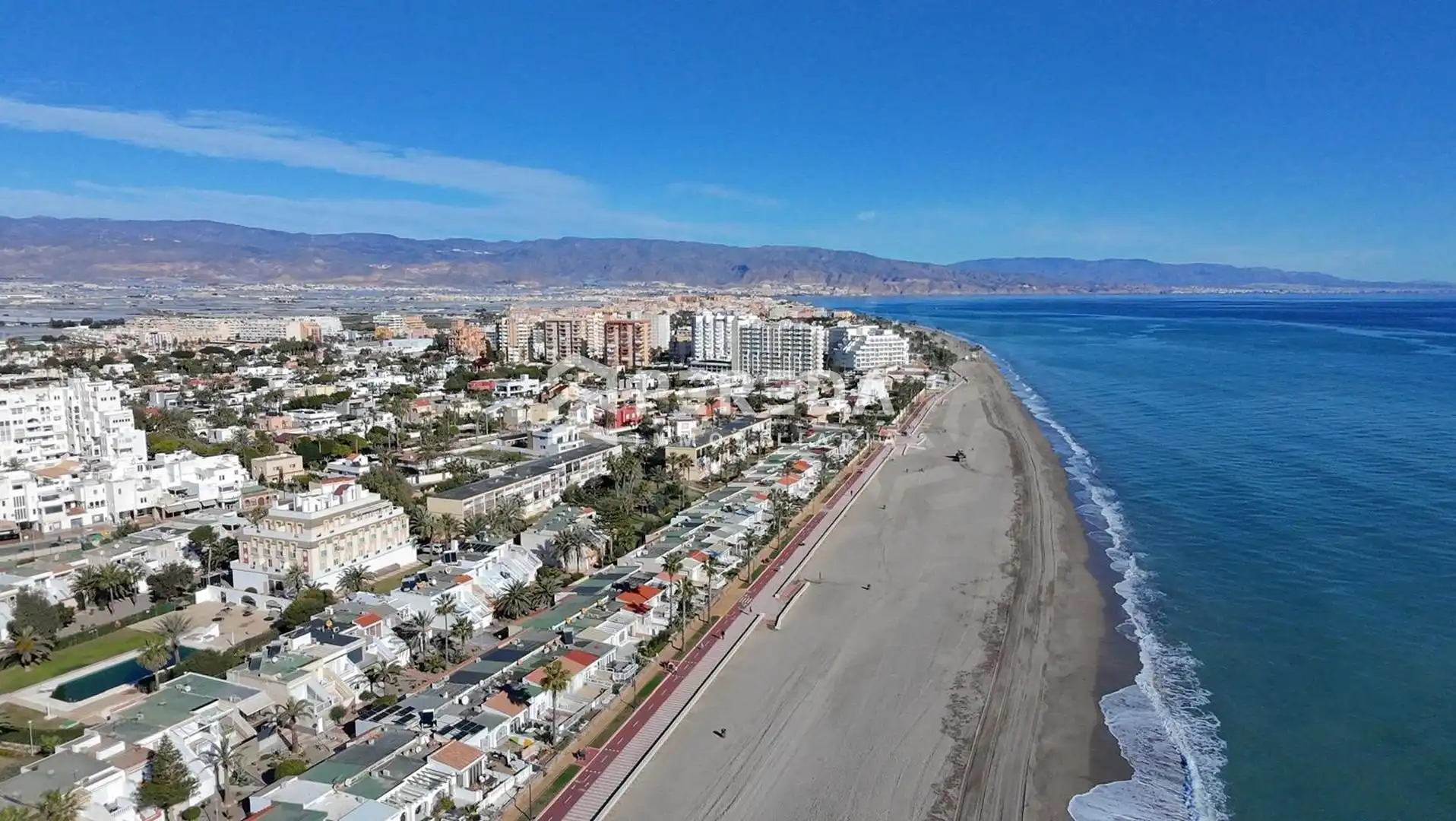 Exterior view of Houses for sale in Roquetas de Mar  with Terrace and Community pool