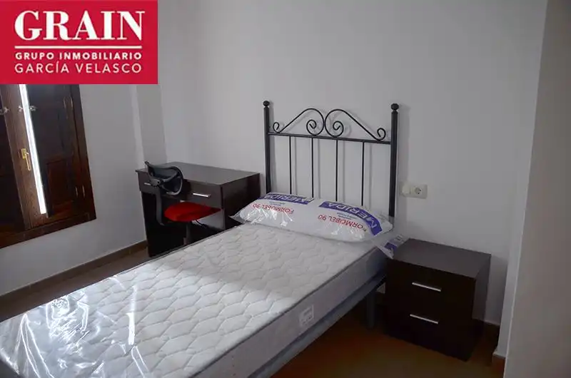 Habitación de Dúplex en venta en Chinchilla de Monte-Aragón con Calefacción y Trastero