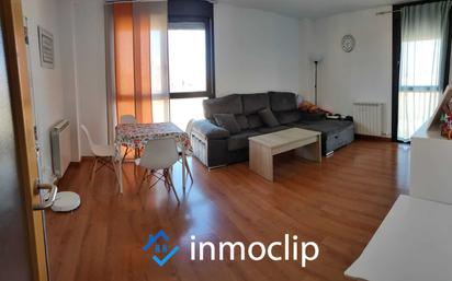Living room of Flat for sale in Salamanca Capital  with Air Conditioner