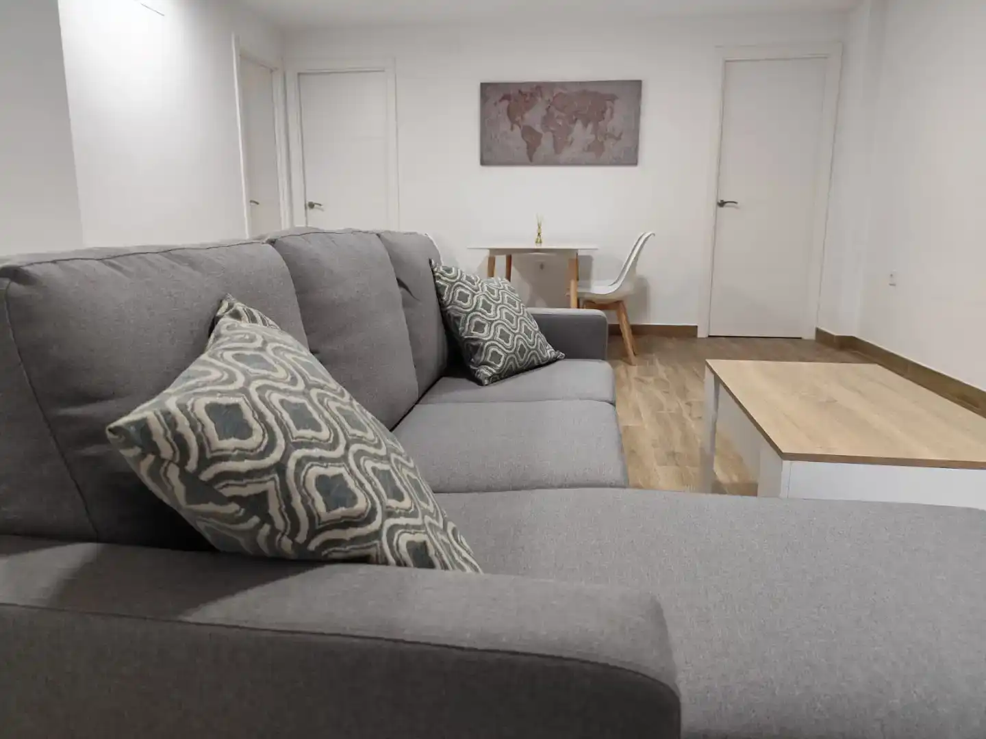 Wohnzimmer von Wohnung zur Miete in Ciudad Aljarafe