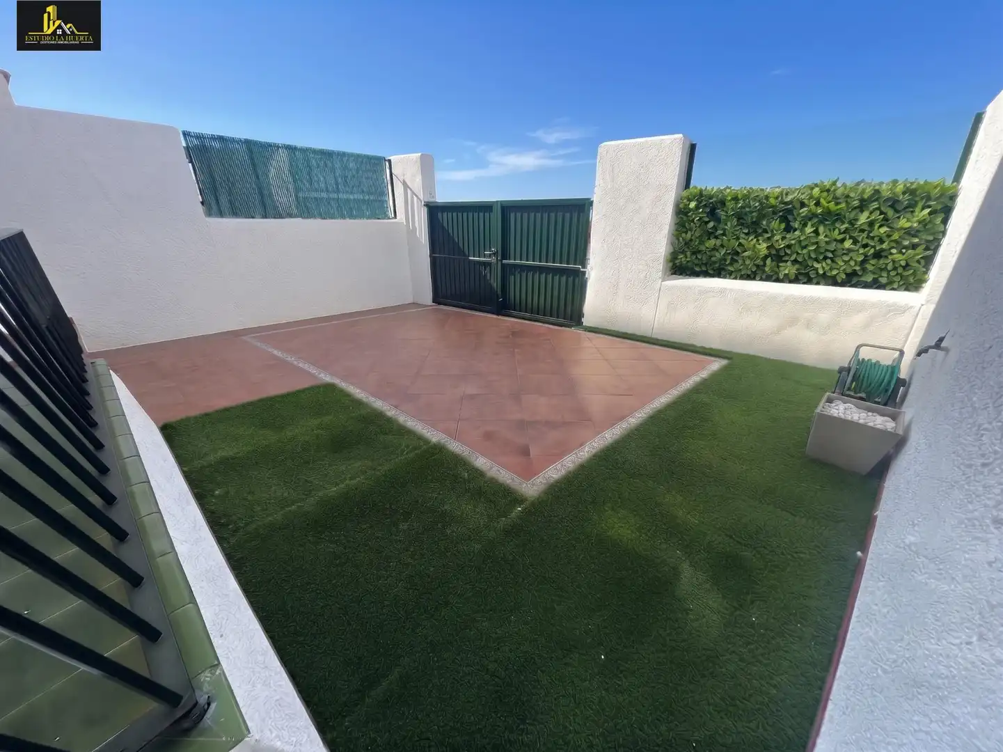 Terrassa de Casa o xalet en venda en El Retiro - Parque Atlántico - Ronda este