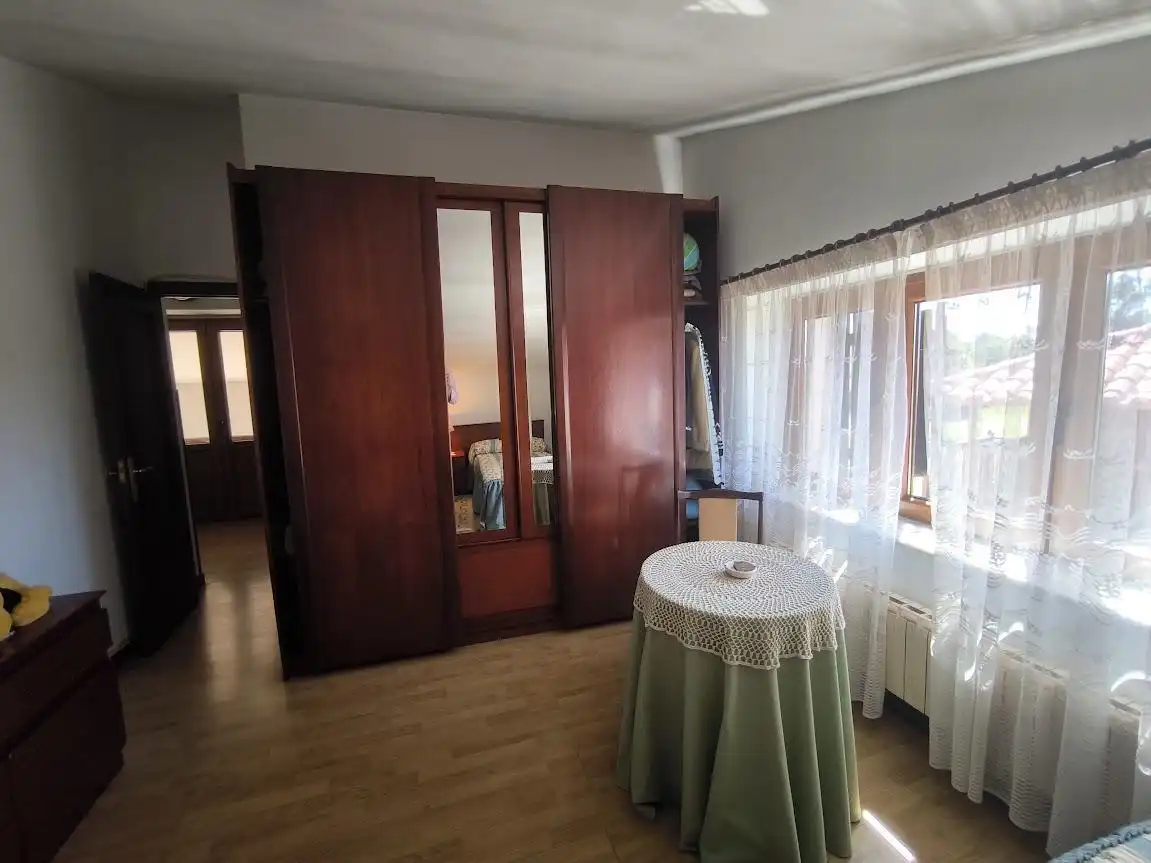 Habitación de Casa o chalet en venta en Villaviciosa con Calefacción y Trastero