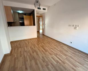 Flat for sale in El Prat de Llobregat  with Air Conditioner, Heating and Parquet flooring