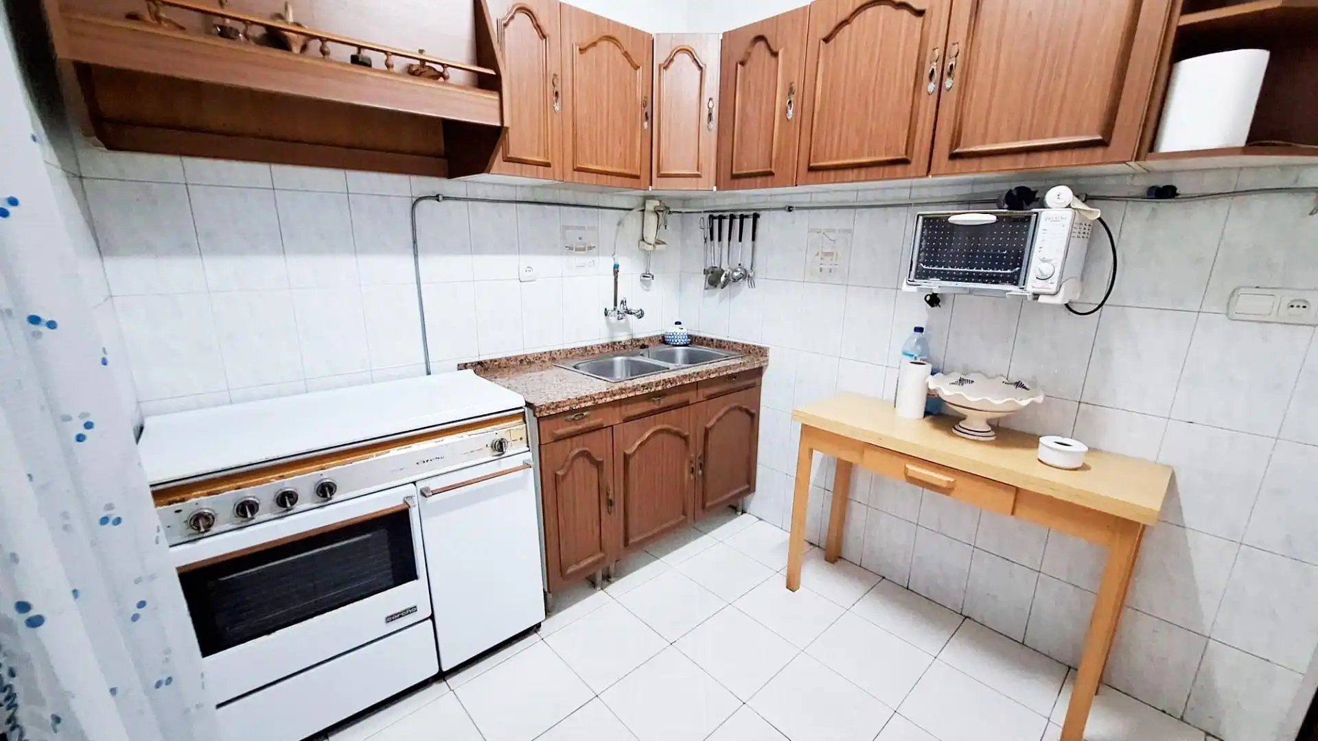 Cuina de Casa o xalet en venda en Córdoba amb Terrassa i Traster