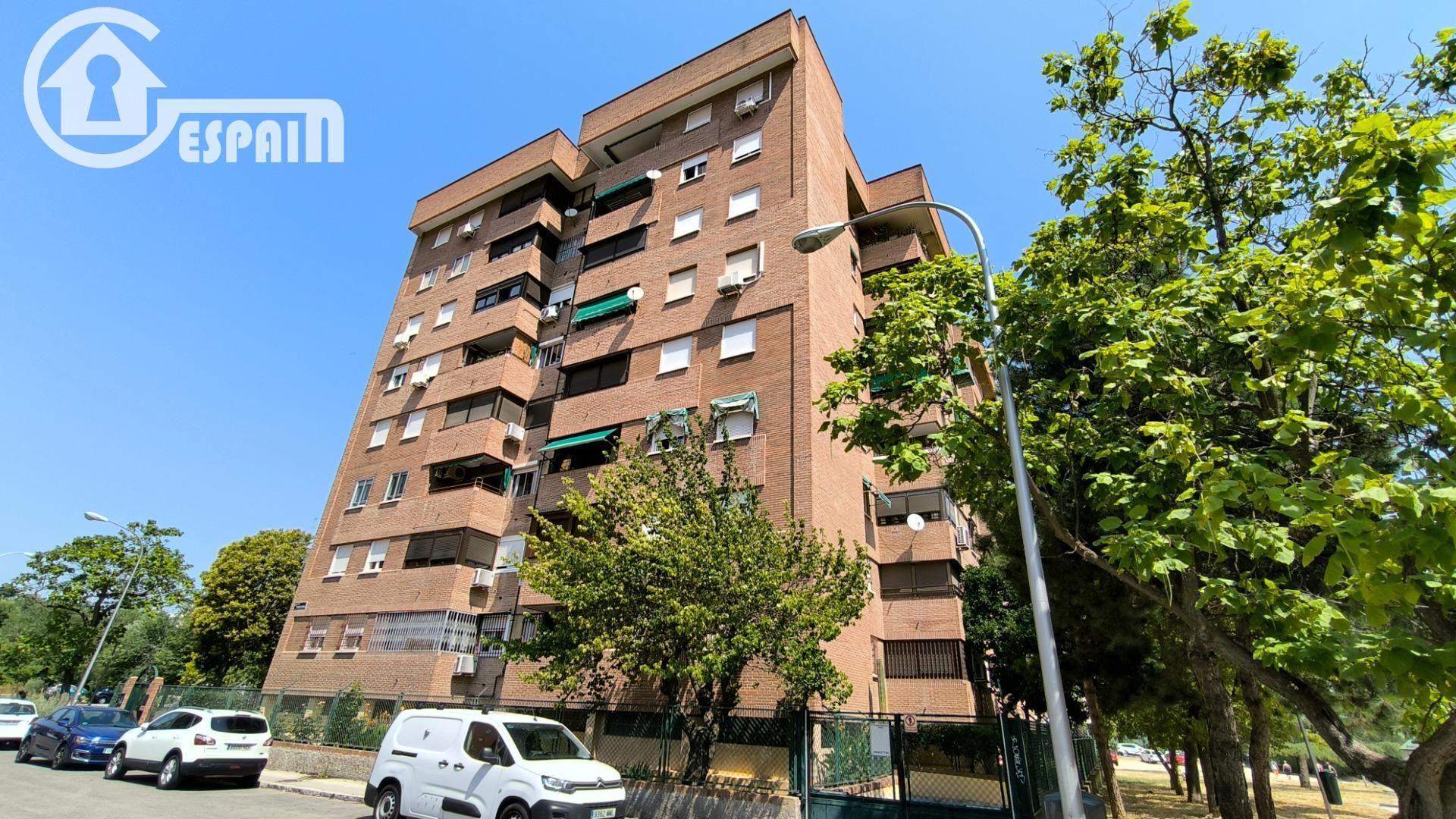 Exterior view of Flat for sale in  Madrid Capital  with Air Conditioner and Heating