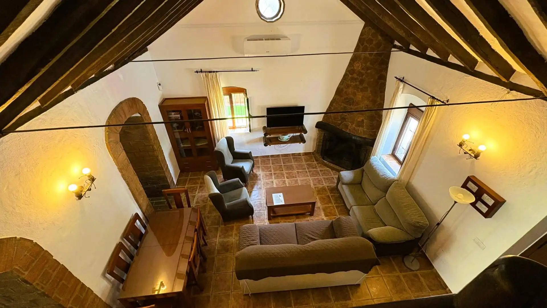 Sala d'estar de Casa o xalet en venda en Arcos de la Frontera amb Jardí privat i Piscina