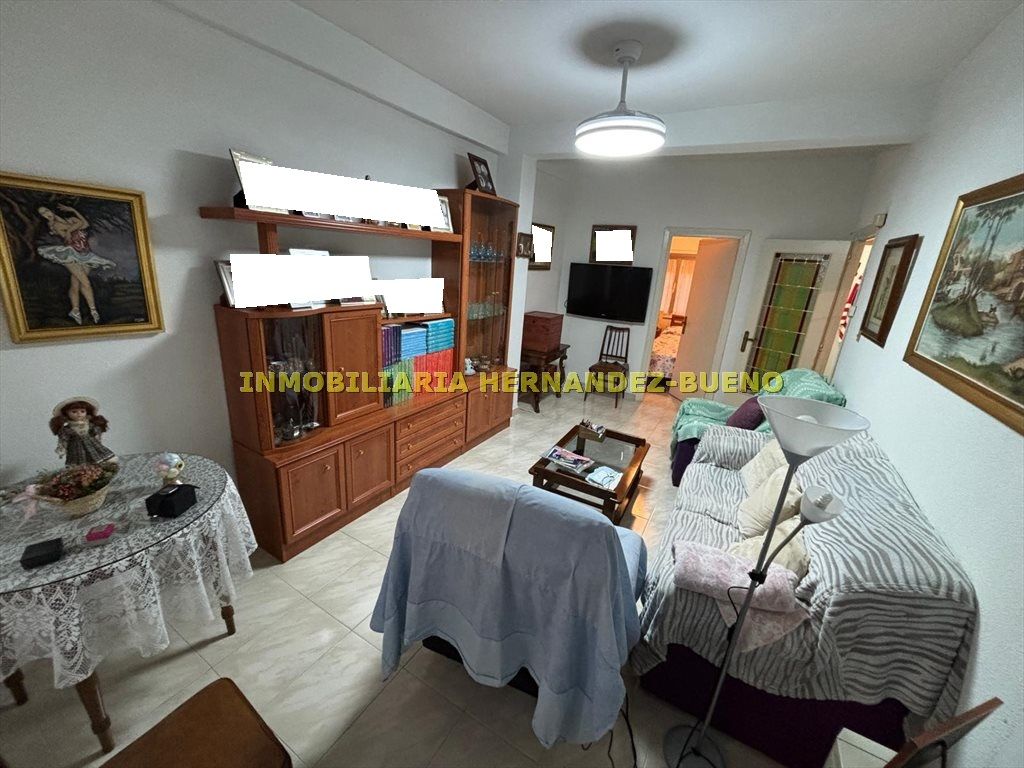 Living room of Flat for sale in Salamanca Capital  with Heating, Terrace and Furnished
