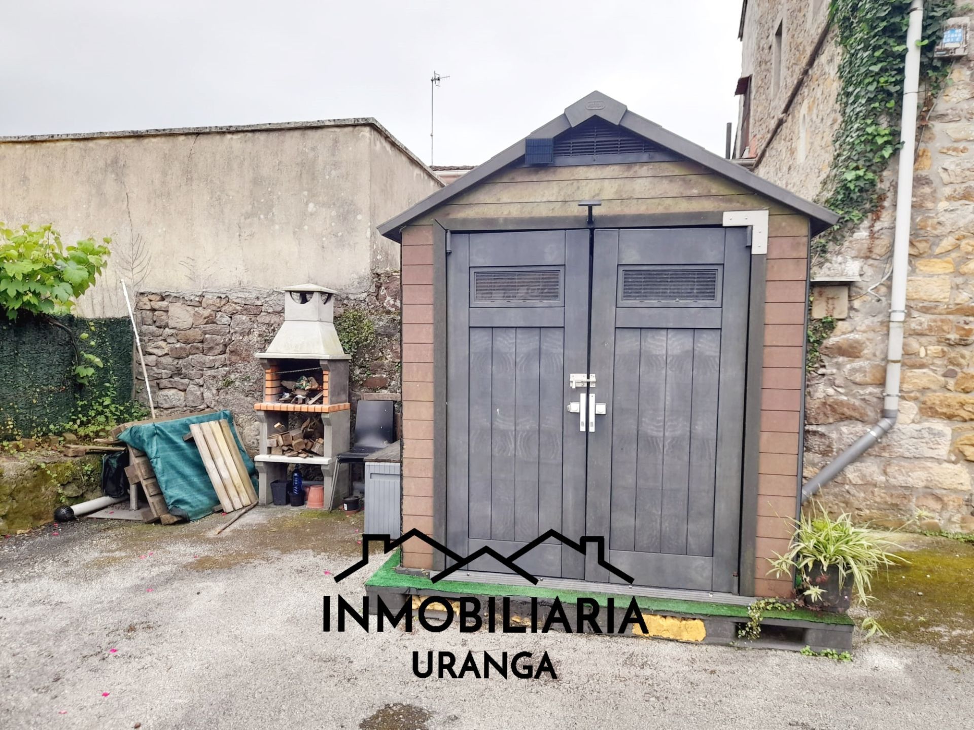 Exterior view of House or chalet for sale in Guriezo  with Private garden and Terrace