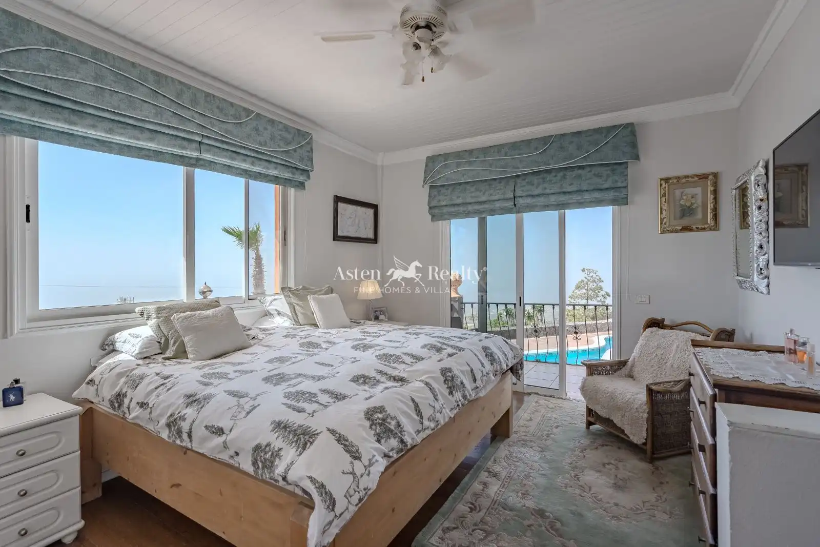 Habitación de Casa o chalet en venta en Adeje con Aire acondicionado, Terraza y Piscina