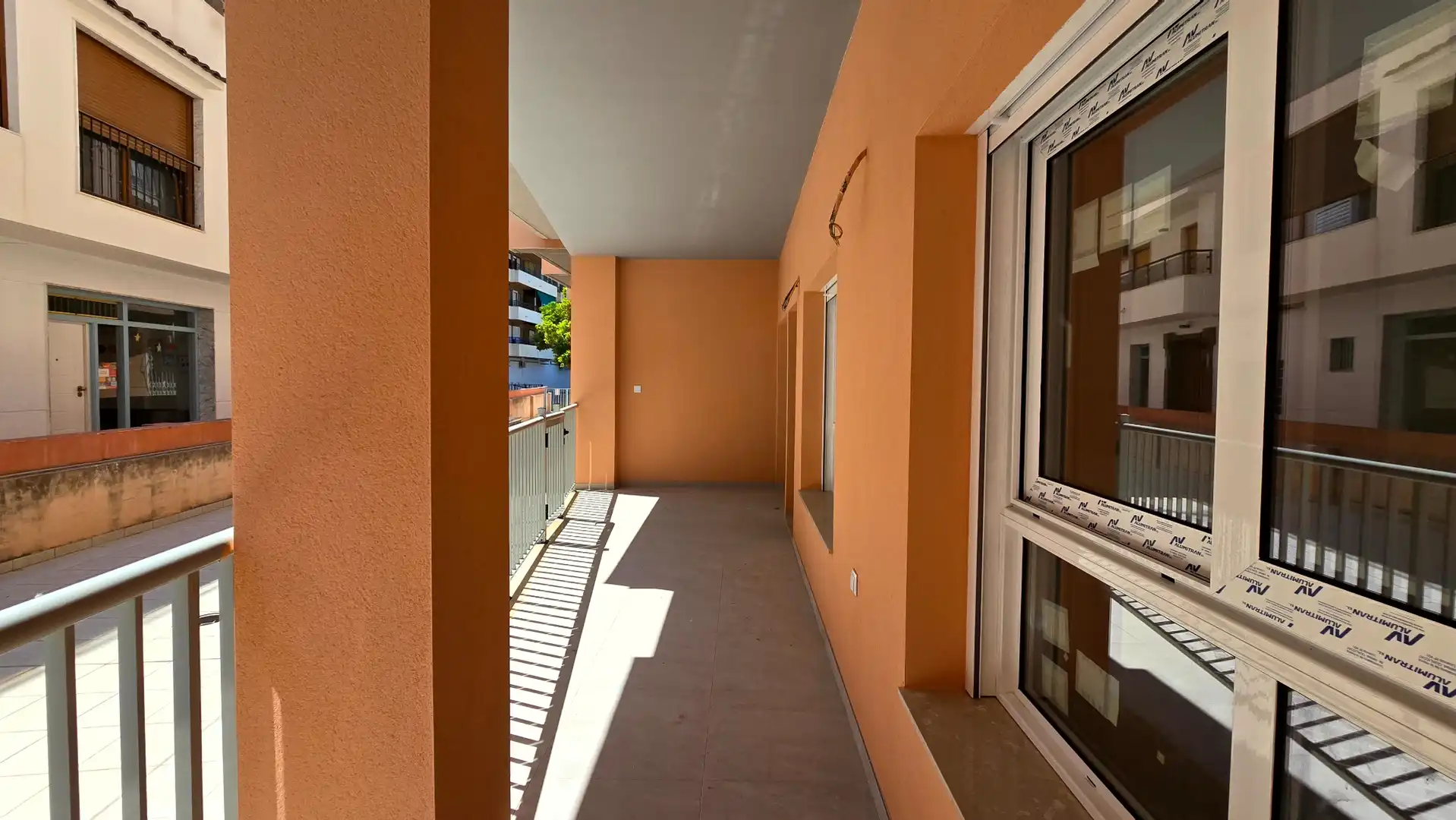 Terrassa de Pis en venda en Bigastro amb Aire condicionat, Calefacció i Jardí privat