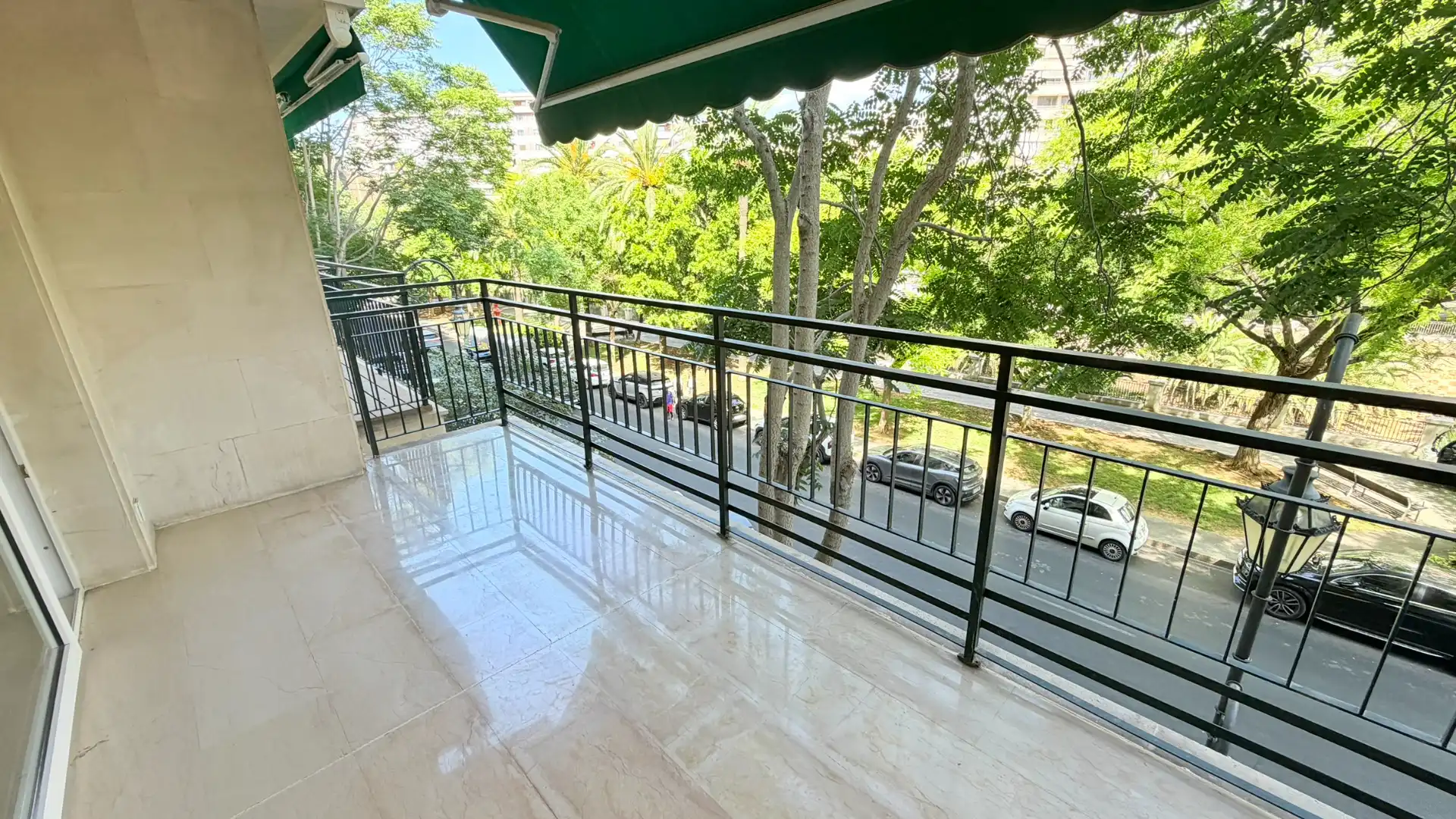 Terrace of Flat for rent in  Palma de Mallorca  with Air Conditioner, Terrace and Oven
