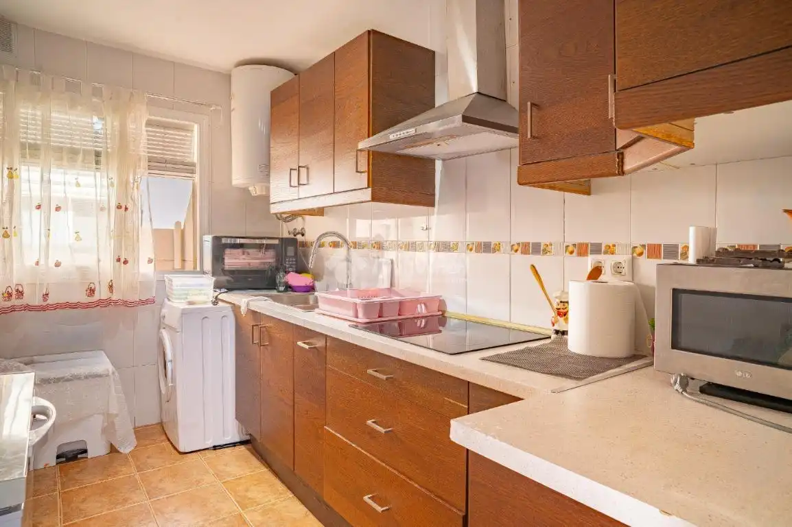 Kitchen of Flat for sale in Salobreña