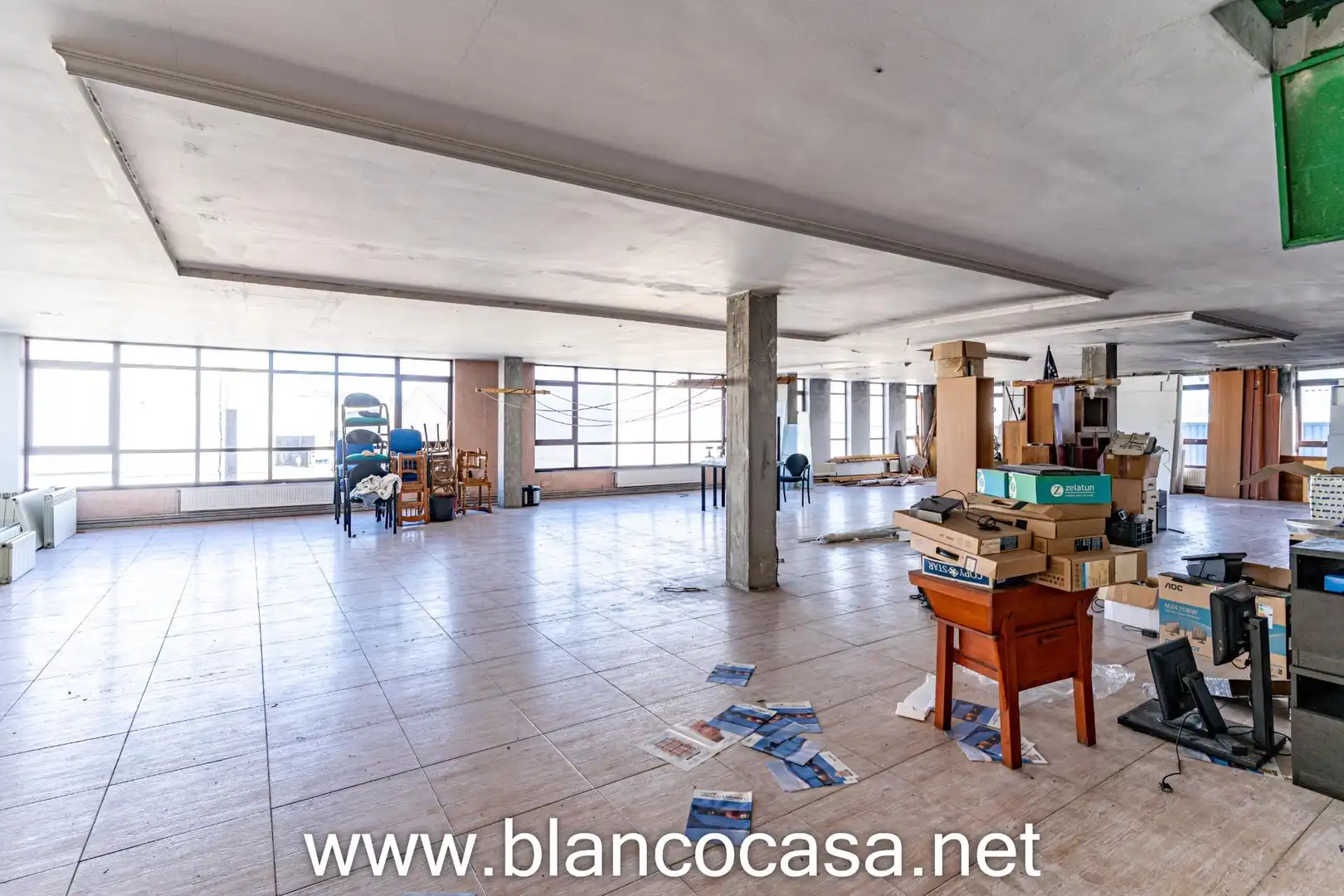 Office space to rent in Carballo, imagen 30