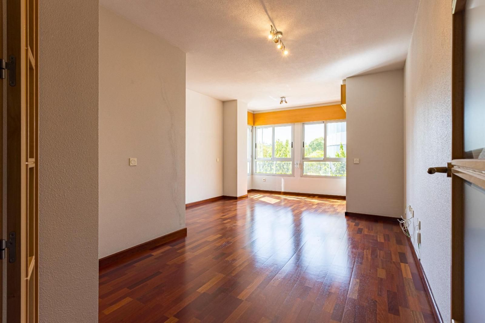 Flat for sale in Vistalegre
