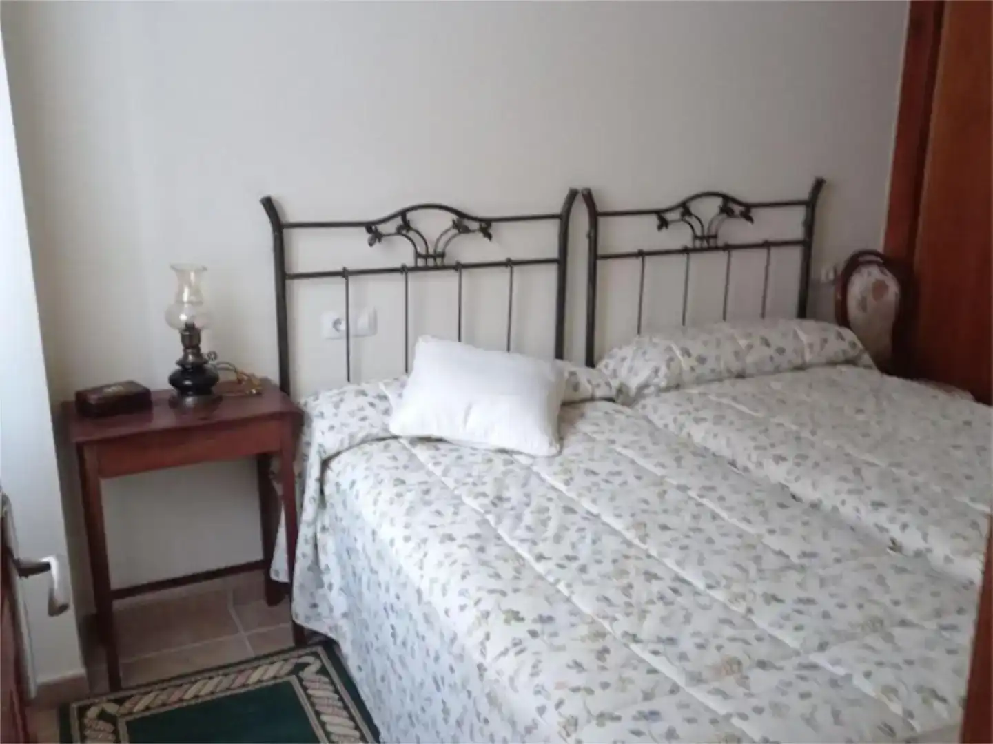 Habitación de Piso en venta en Puebla de Lillo con Trastero y Amueblado