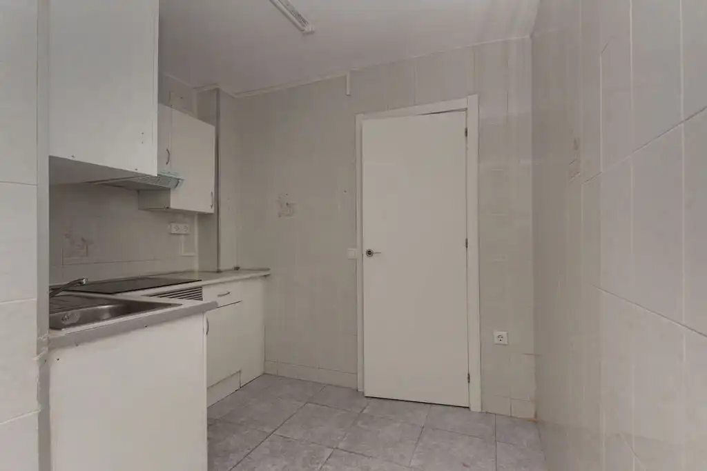 Cuina de Pis en venda en Tarragona amb Terrassa, Balcó i Alarma