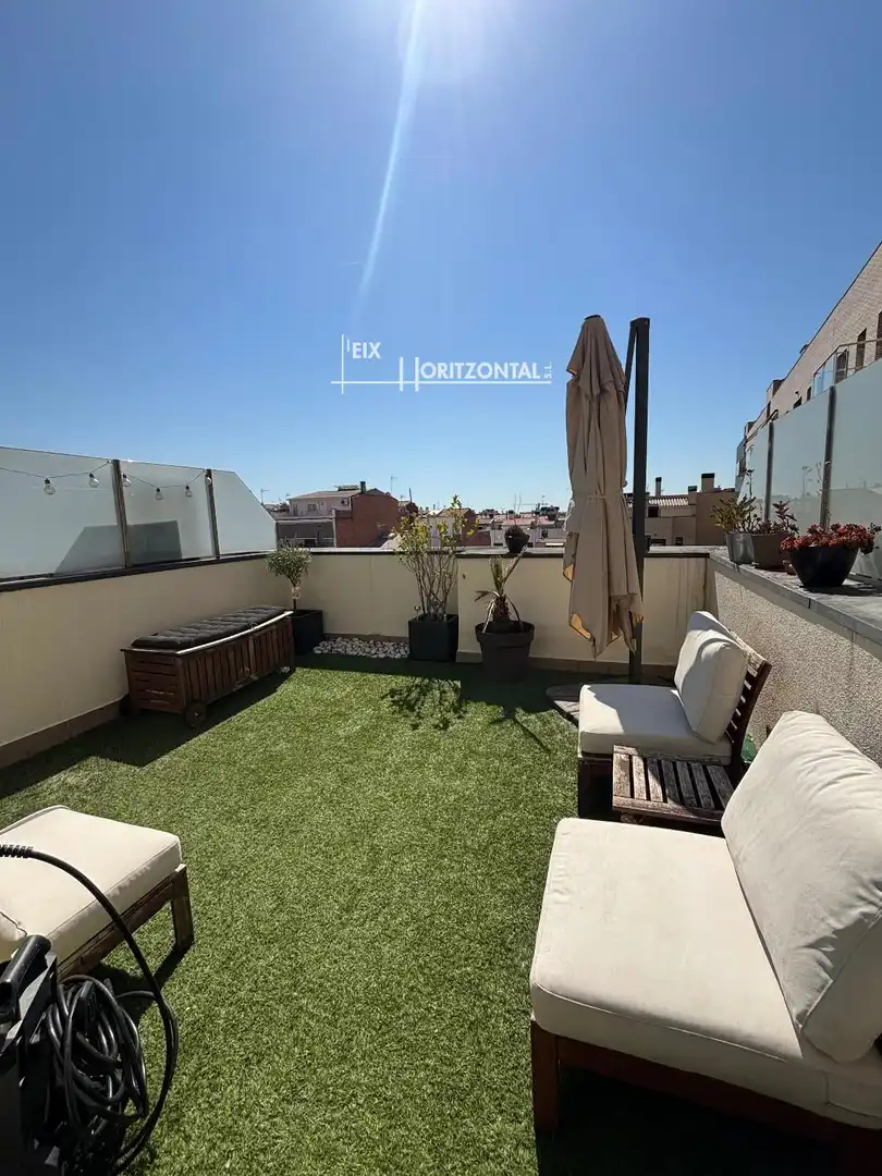 Terrassa de Dúplex de lloguer en Sabadell amb Aire condicionat, Calefacció i Moblat