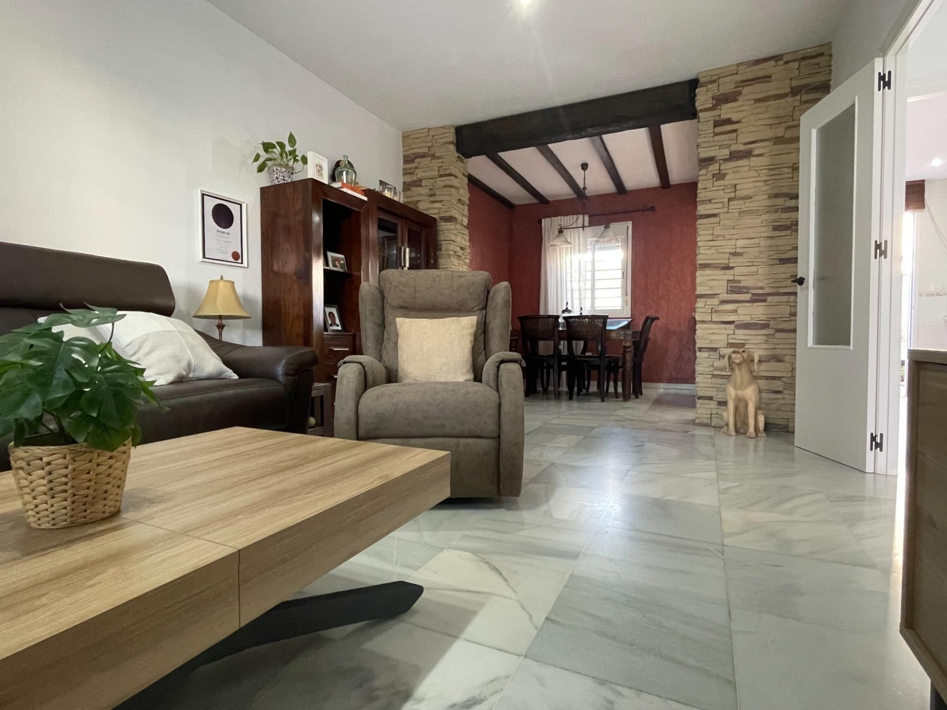 Sala d'estar de Dúplex en venda en Sanlúcar de Barrameda amb Aire condicionat, Terrassa i Traster