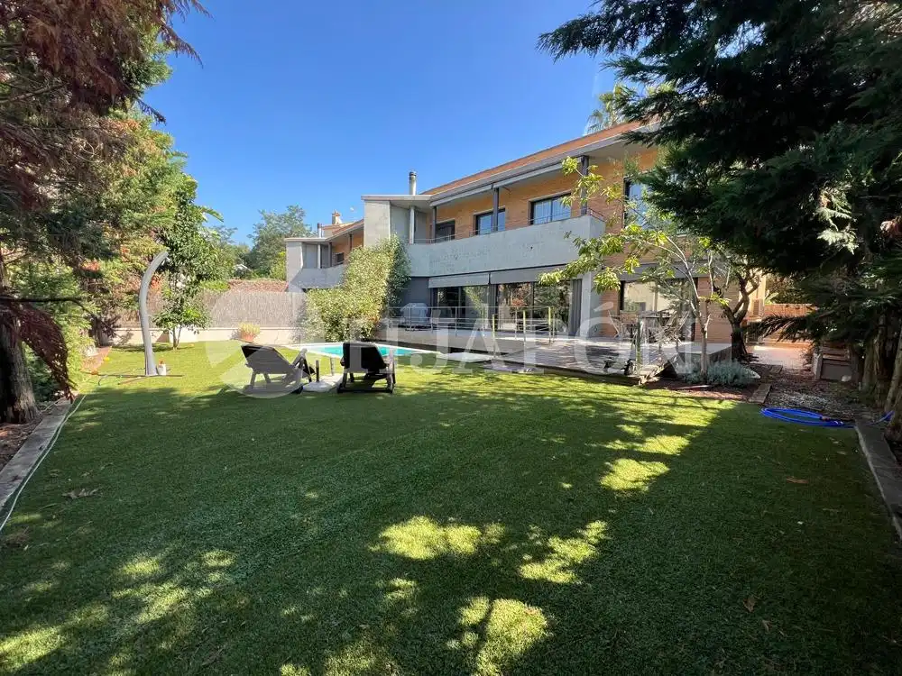 Jardín de Casa o chalet en venta en Alella con Aire acondicionado, Jardín privado y Terraza