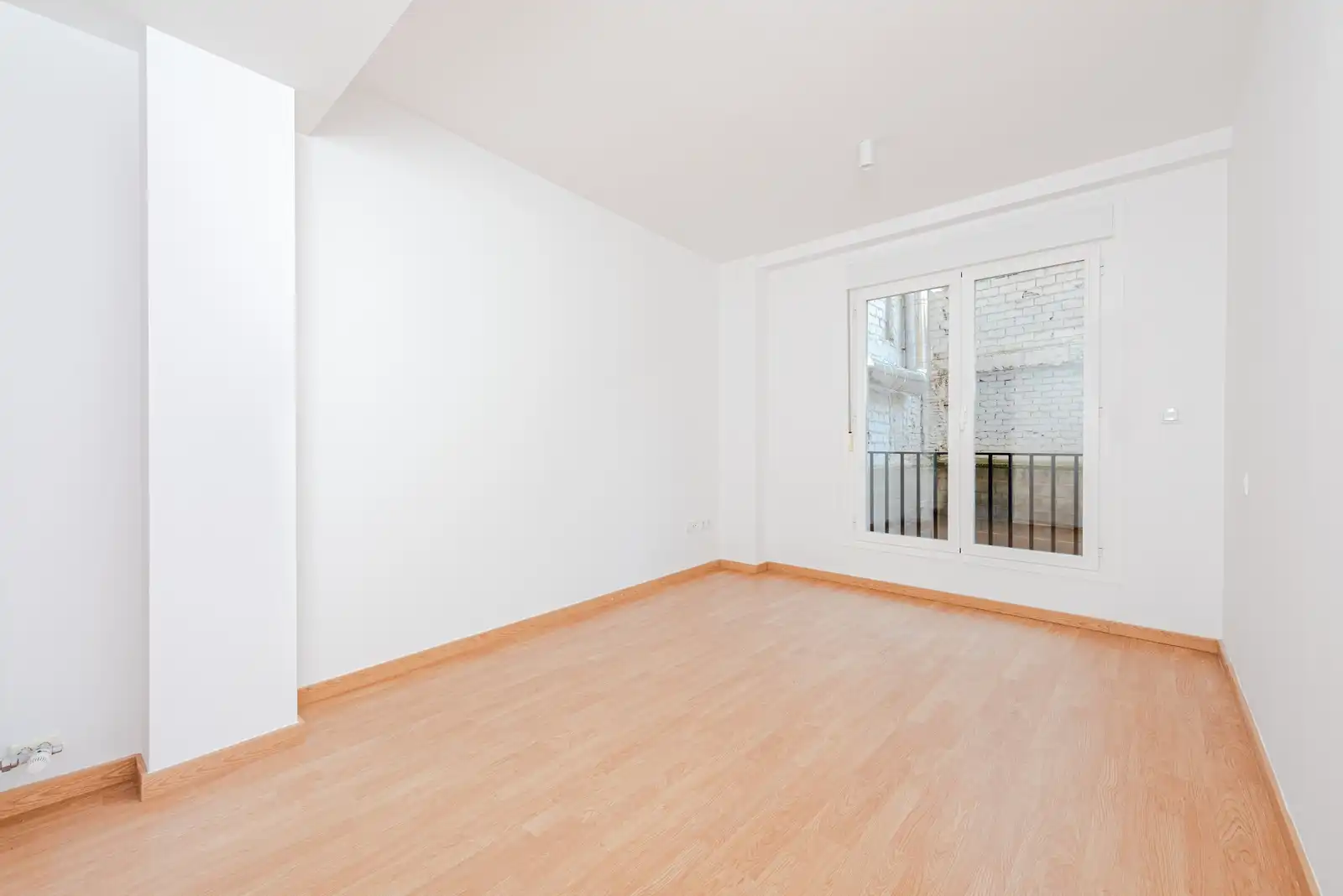 Habitación de Piso en venta en Zaragoza con Trastero