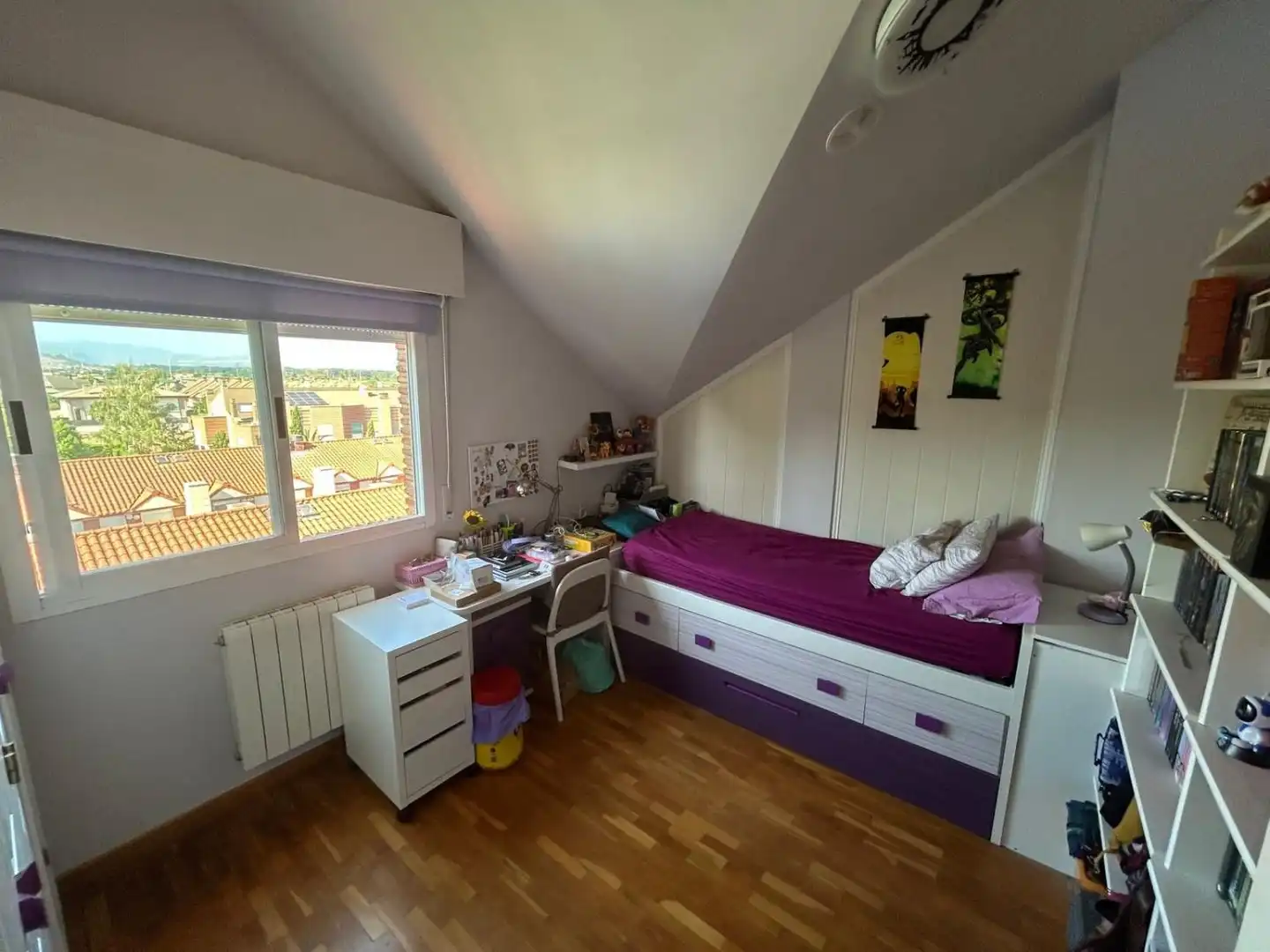 Dormitori de Dúplex en venda en Villamediana de Iregua amb Calefacció, Parquet i Terrassa