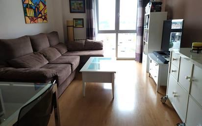 Living room of Flat for sale in Ciudad Real Capital  with Air Conditioner and Swimming Pool