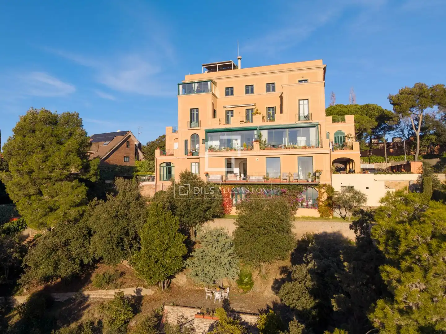 Vista exterior de Pis de lloguer en Barcelona amb Calefacció, Jardí privat i Parquet