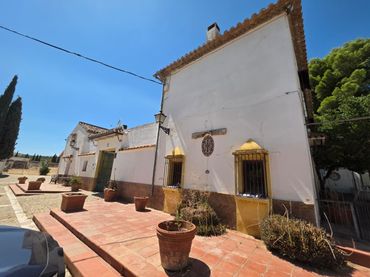 Casa rústica en venta en Barrio Antequera