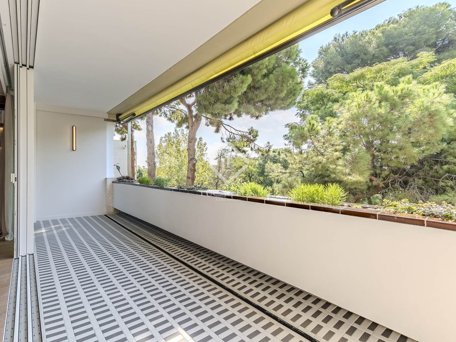 Terrace of Flat for sale in  Barcelona Capital  with Air Conditioner, Heating and Terrace