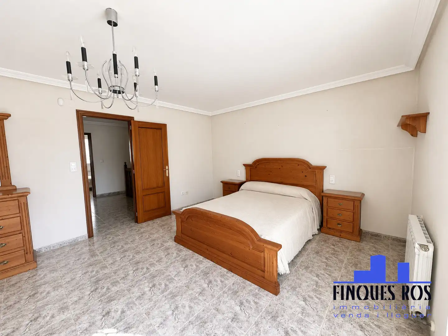Habitación de Casa adosada en venta en Vinaròs con Calefacción, Terraza y Amueblado