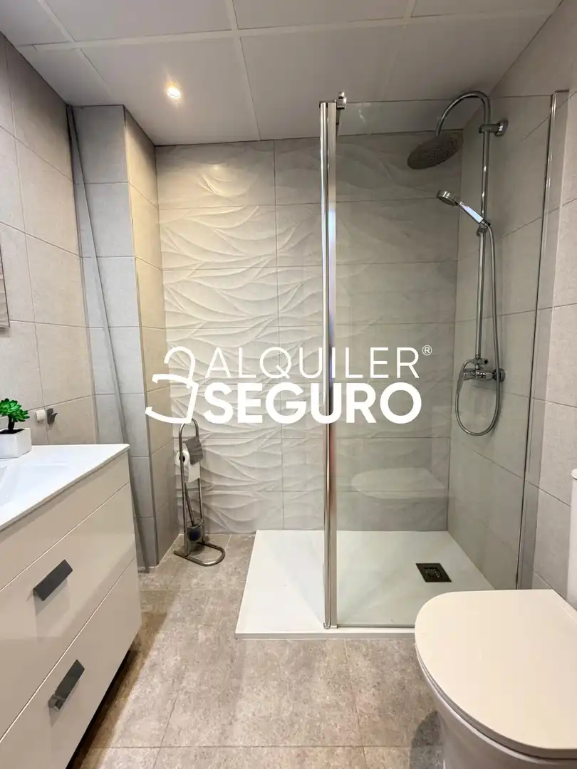 Flat with lift to rent in Ronda Magdalena, imagen 7