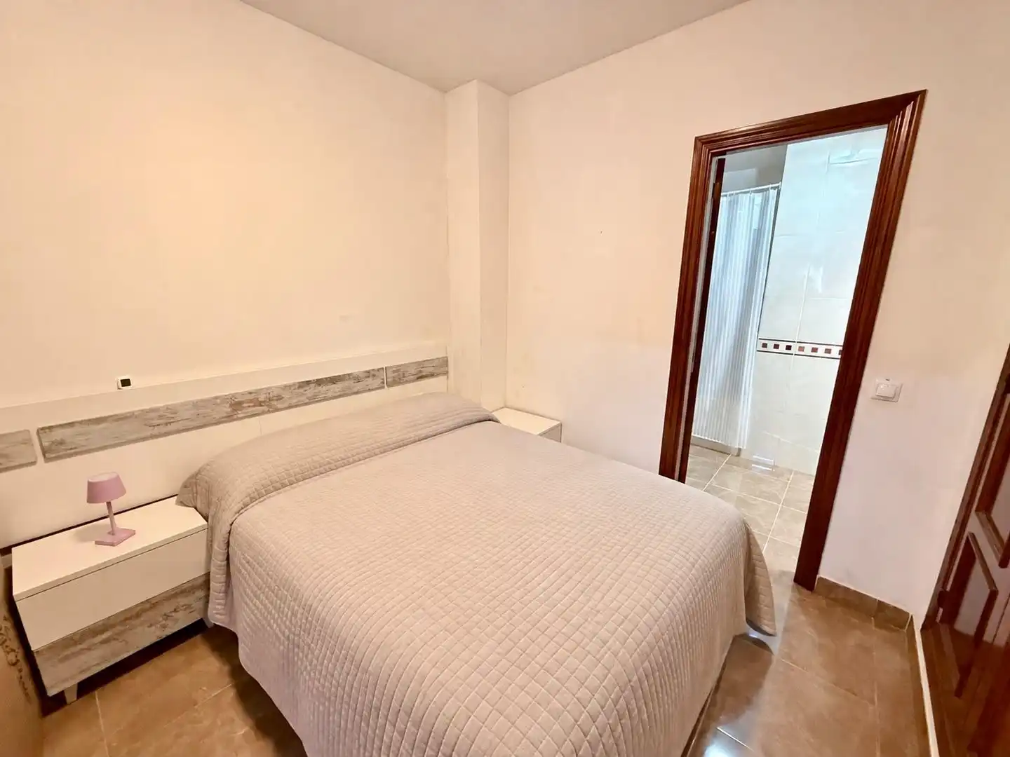 Dormitori de Apartament en venda en El Parador de las Hortichuelas
