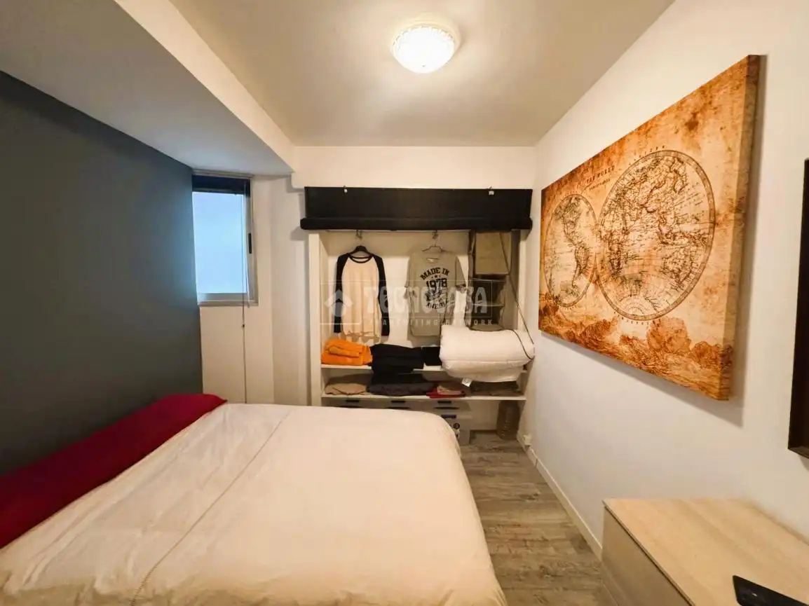 Bedroom of Flat for sale in Zaragoza