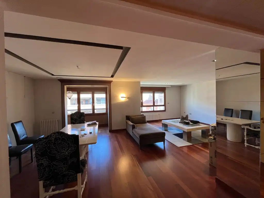 Wohnzimmer von Wohnung zum Verkauf in Albacete mit Klimaanlage, Heizung und Parkett