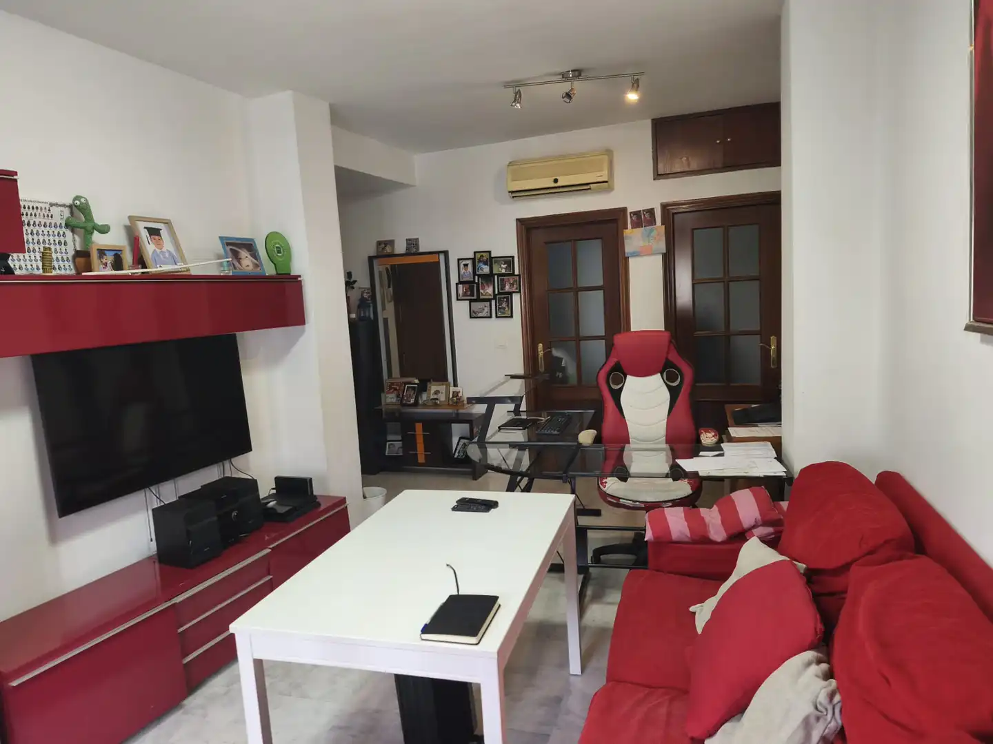 Sala d'estar de Pis en venda en La Algaba amb Aire condicionat